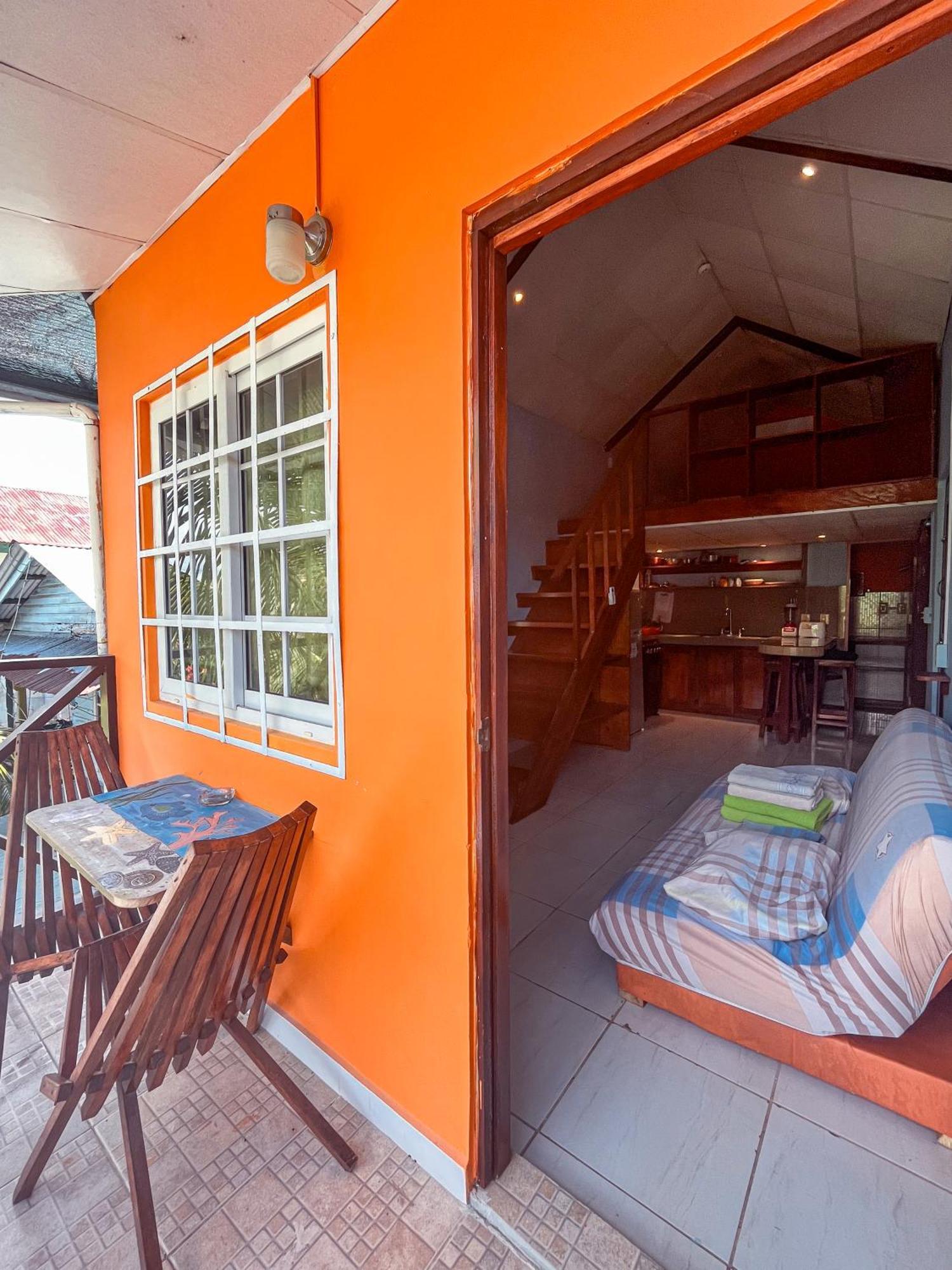 Surfari Bocas Hostel Bocas del Toro Exterior photo